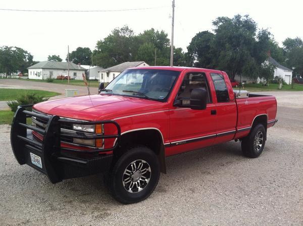 DonnerJacob's tweet photo. My baby 😍 #thechev #girlfriendwontletmesellit @ballin_brandy http://t.co/0J6q9nd5go
