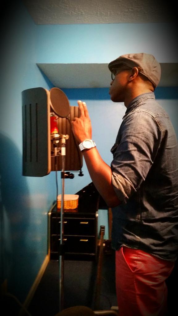 shaquealwilson's tweet image. 🔱 King🔱
You have to appreciate the 🎨Art🎨
HyGh Klass Lifestyle 💯 #FreeWest