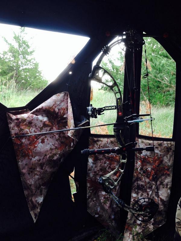 hunter_atc's tweet photo. @PSEBows Time to let the big dog eat!  Opening day in Nebraska http://t.co/Ju5sQpxmOw
