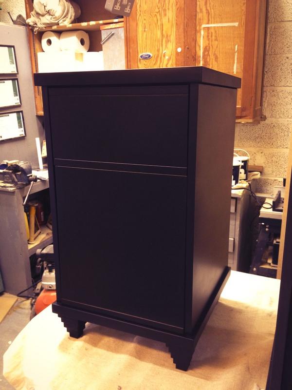 RichardJDesigns's tweet image. Working progress! Pair of bedside cabinets, yellow interior, push to open drawer, glass houndstooth top..