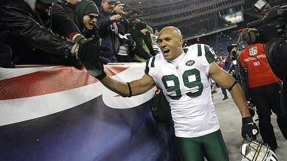 HAPPY BIRTHDAY JASON TAYLOR AND THAT JERSEY LOOKS ON YOU !!! 
