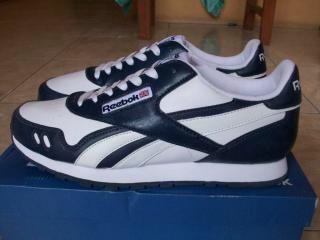 REEBOK dash runner lp navy size 43