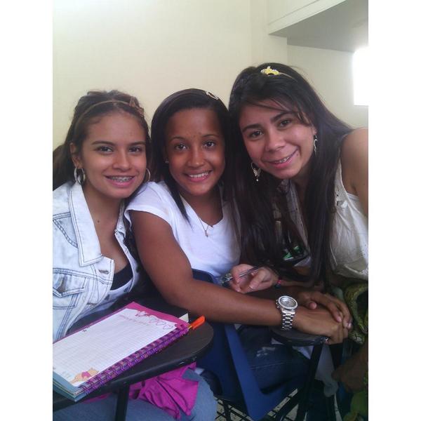 camilaj98's tweet photo. Una bendición http://t.co/pX3CIzeWZb