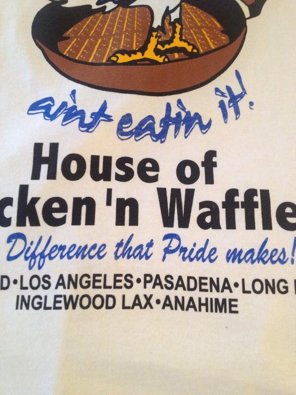 delaneymcnulty's tweet photo. Sweeeeet #roscoes #anahime http://t.co/rOZdrLGZXW