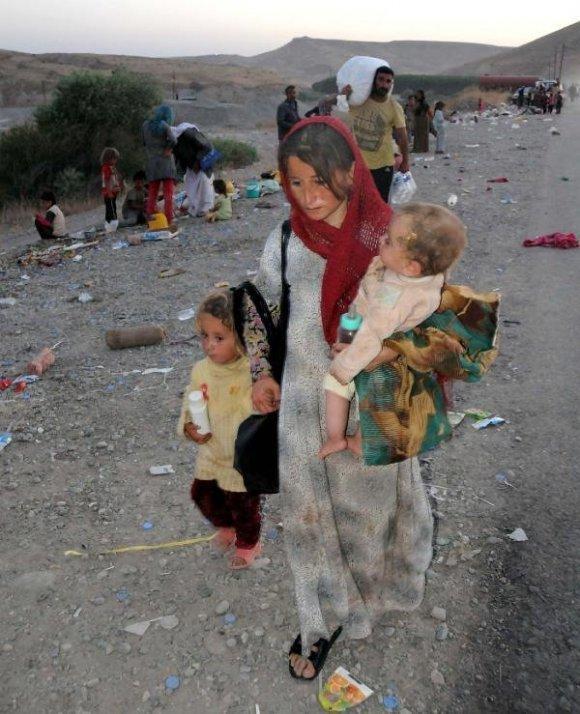 #ParisKatliamı600üncüGününde 
#JinJiyanAzadi 
#DERMANyaz4384eGonder