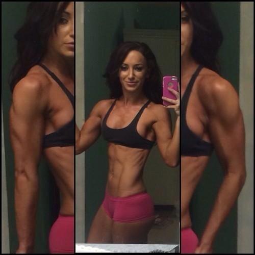 Abssotight's tweet photo. I know this is pretty intense for most, but this is what I'm working out for http://t.co/iNETw58rGn