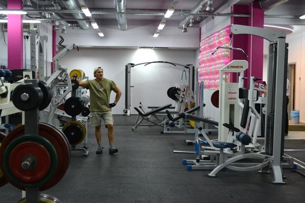 алекс фитнес энгельс. фитнес клуб лето энгельс. тренажерный зал энгельс. тренажерный зал энгельс. физкульт энгельс.