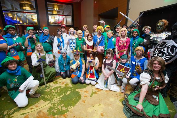 NintendoAmerica's tweet image. Check out these great pics from the #HyruleWarriors fan gathering. Make sure you grab the game when it launches 9/26
