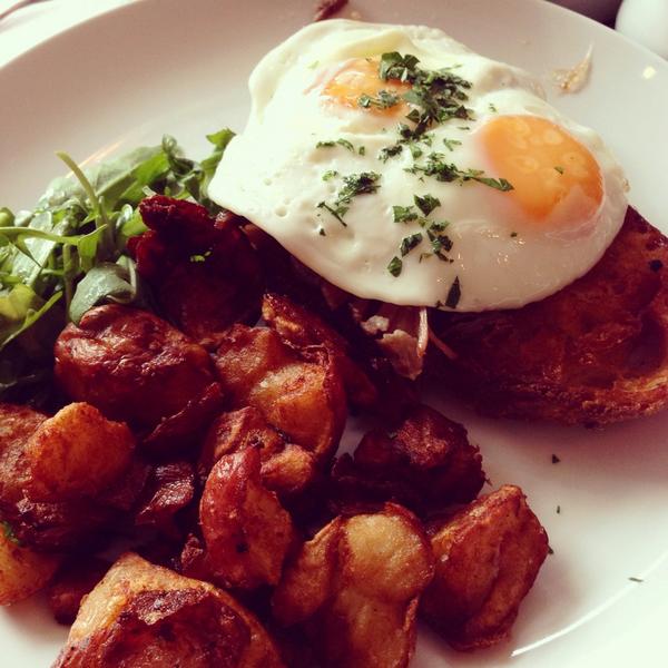 michelecchen's tweet photo. @Catch122 thanks for an amazing brunch!  #TheDirtyBreakfast was #mmmsoogood #DuckFatBread #DuckConfit #SunnySideEgg http://t.co/OZRm4dAVY1
