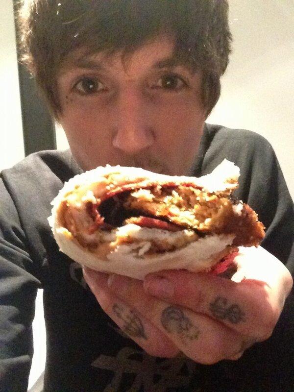 Asshole gave me this with words to enjoy my meal. U know what i'll do with that? I'm going to drop it on his face.