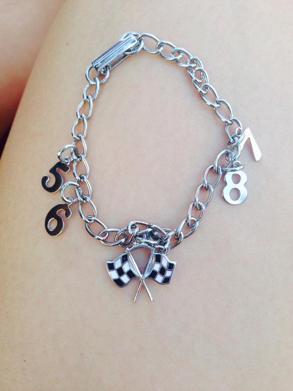 bernal_gigi's tweet photo. I ❤️ my new bracelet #currentnumber #housenumber http://t.co/rSNxwBDGjl