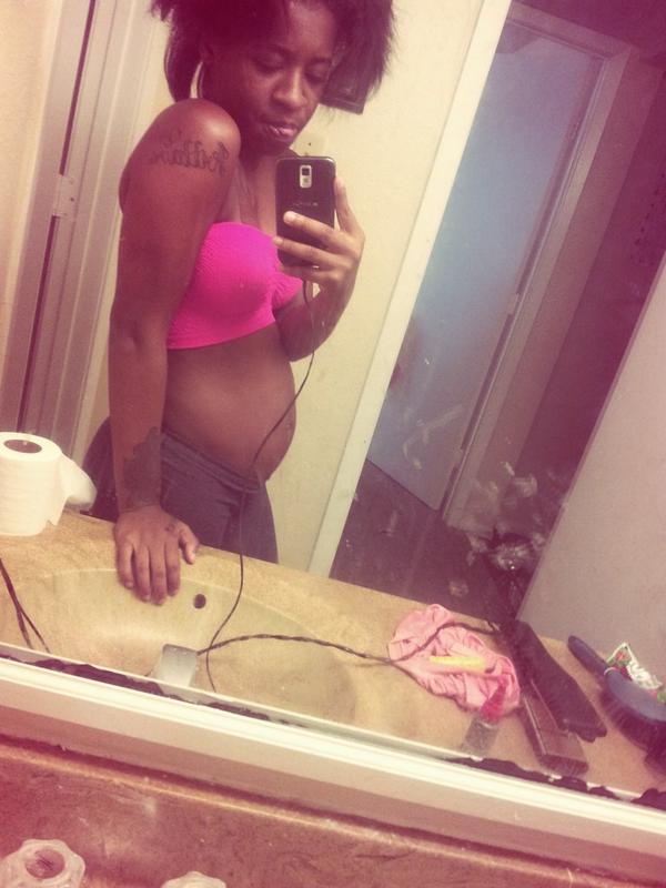 HELLIN___'s tweet image. #hitlar but doing my hair 😳