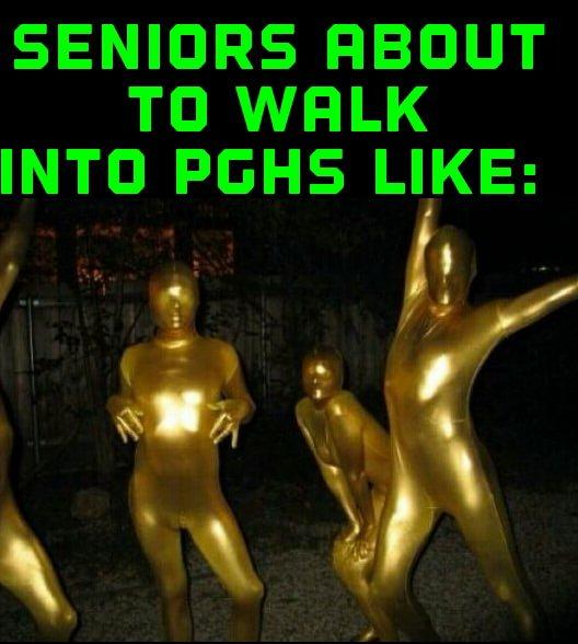 3WAV3S's tweet photo. @PGSeniors15 #PGfirstday #green&gold #classof2015 ππ http://t.co/C7pHUoKi8O
