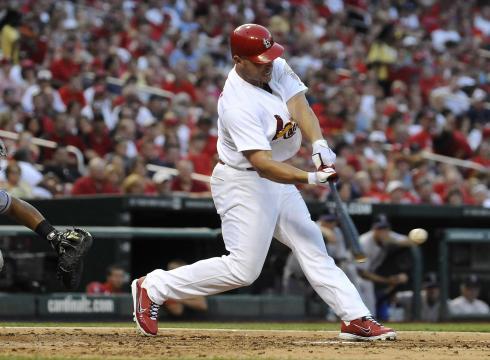 BirdsOnTheBat13's tweet photo. WINNER WINNER CHICKEN DINNER! #STLCards take over sole possession of 1st place behind ANOTHER 3 RBI day by Holliday! http://t.co/62T6zdNdIU
