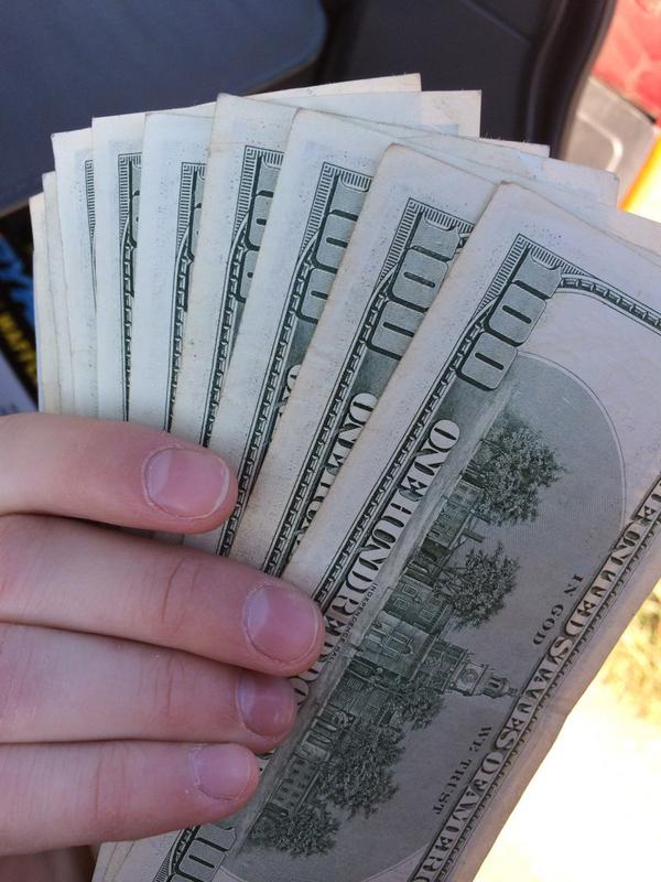 RealBonghitta's tweet image. 