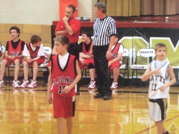zacharythomas_'s tweet photo. “@Kmonay11: #HooperStatus @ZachJ_3 http://t.co/Hx6WmMwaDG” #BallIsLife 🏀😂😂😂