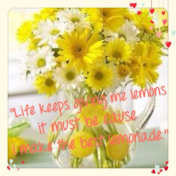 JaurigueL's tweet image. #LifeChoices #2make #sourfaceselfie #and/or #someyummylemonade 😜