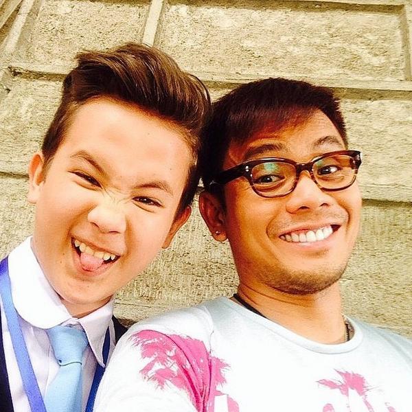 TheVoiceKidsPH's tweet photo. Hawak Kamay Taping๐ karloslabajo ericksalud #jk #jkonmmk #juanatics #jkfanatics #juankarlos #juankarloslabajo #ka... http://t.co/37jCvEeNxU