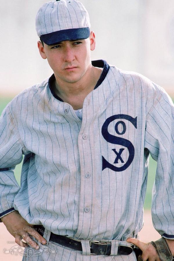 biIlyjoel's tweet photo. @johncusack Hi,I watched "Say anything" I love it. Thank you http://t.co/YAsbzDfWnb