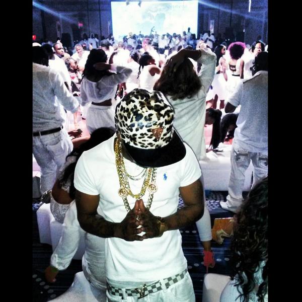 1fresh_princess's tweet photo. Sweet jesus 😍RT @jesusbrothaLuey: Lastnight i was in heaven spying on angel http://t.co/6cnCmVAyi5