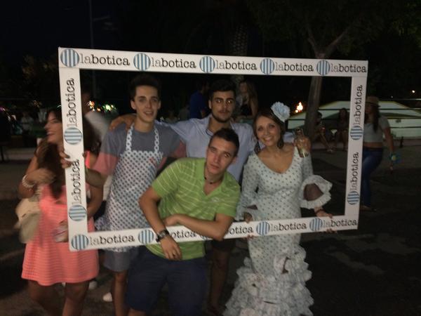labotica_priego's tweet photo. #Casetalabotica #LaboticaPriegoFeria2014 http://t.co/k10DO2xsc1