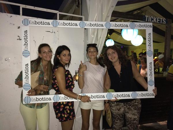 labotica_priego's tweet photo. #Casetalabotica #LaboticaPriegoFeria2014 http://t.co/k10DO2xsc1