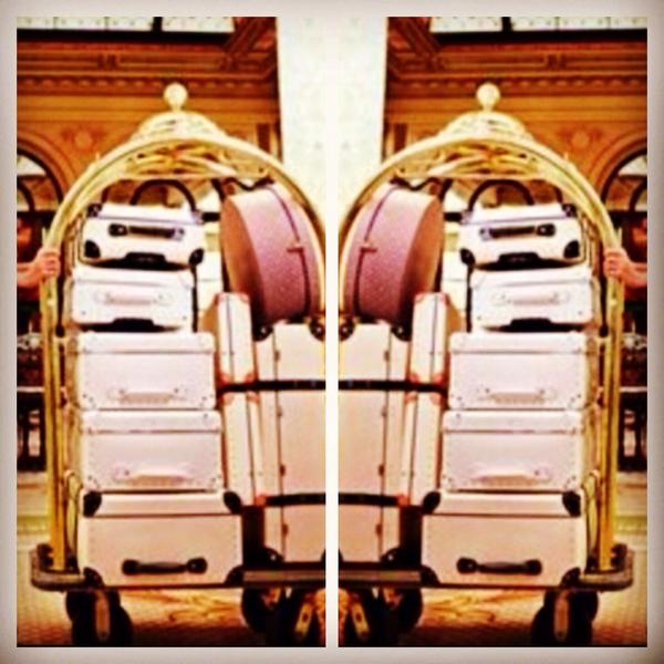edifashionco's tweet photo. Always overpack. Hotels have bellmen for a reason 💋#mrsqueenB #buymore #traveltime #sartorialsisterstakeParis http://t.co/0G0AJNpYFc