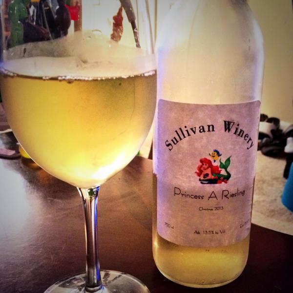 ritarita_bobita's tweet photo. Tgod Ashley left this. #Princesswine ππ http://t.co/SFQoXNPNnE