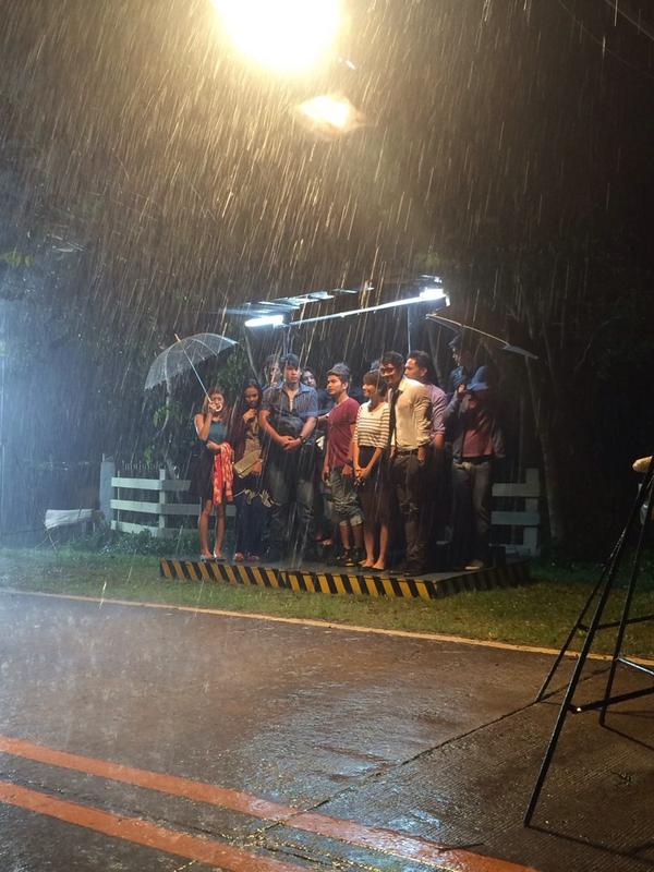 bea_benedicto's tweet photo. How my yesterday went. #shoot #simulatedrain 😛 http://t.co/0RQVp9XqKz