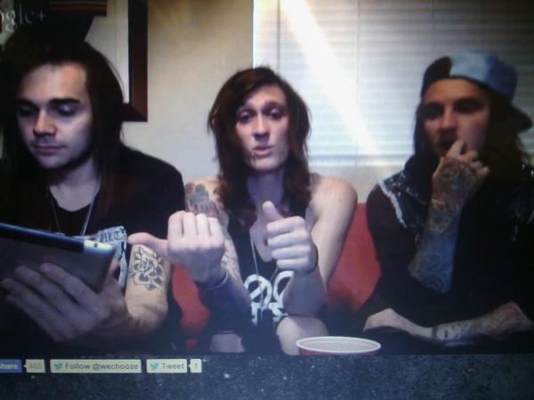 fangirl4lifeluv's tweet photo. #wechooze consider me dead live stream http://t.co/IVyAtUIOon
