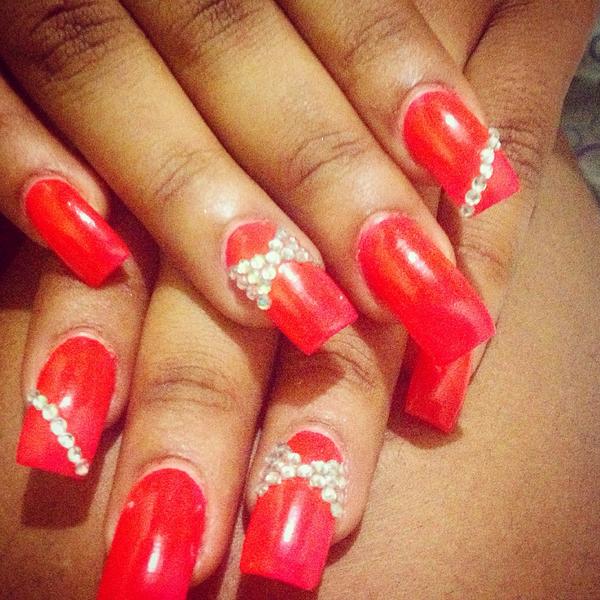 marielcolon11's tweet photo. Mys nails http://t.co/QLt41DWtmL