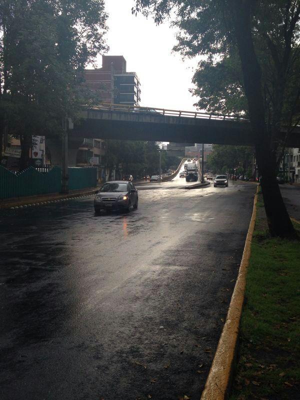 Desazolve  concluido en ejército nacional y gutemberg