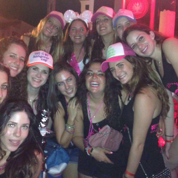 graphicteesmx's tweet photo. http://t.co/Prsf78cuz1