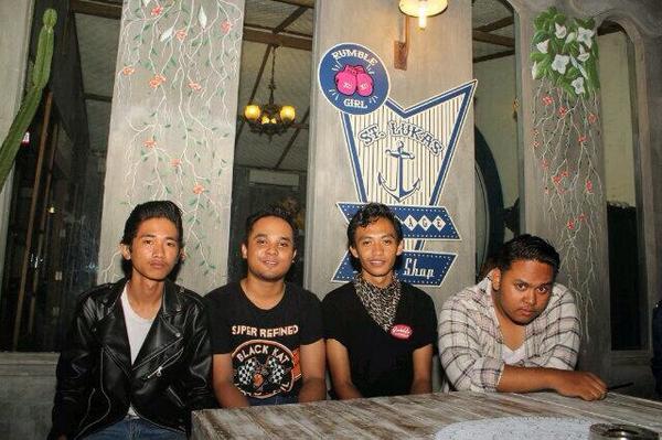 Aji_Sinatra tweet media