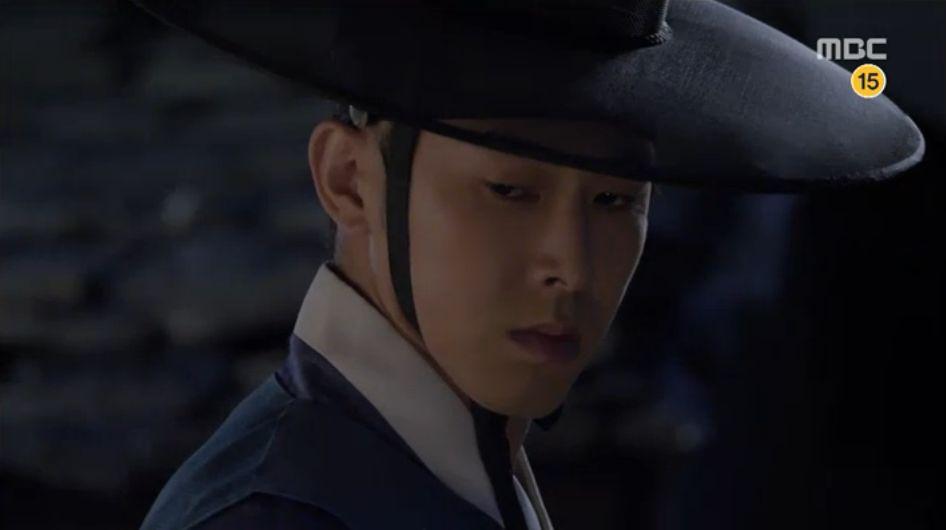 Bwh7WEsCcAAExeF.jpg:large