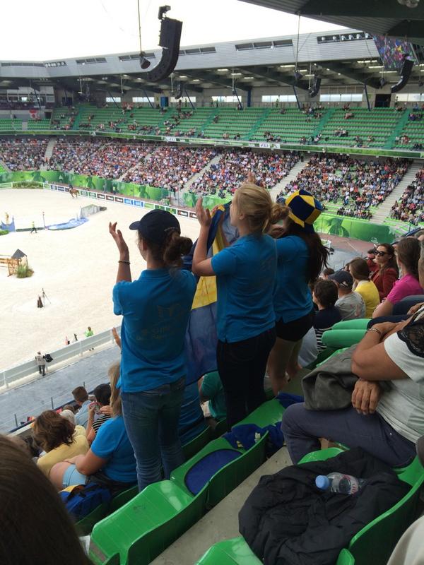 Swedish girls go nuts in stand after that clear round putting Eckermann in 9th