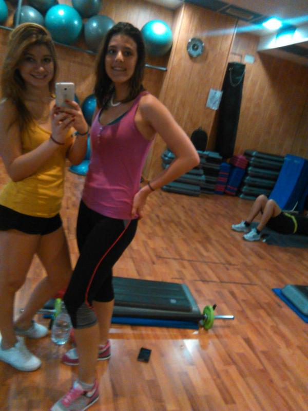 luciaana_26's tweet photo. #Gymtime http://t.co/8ZkoCxi97r