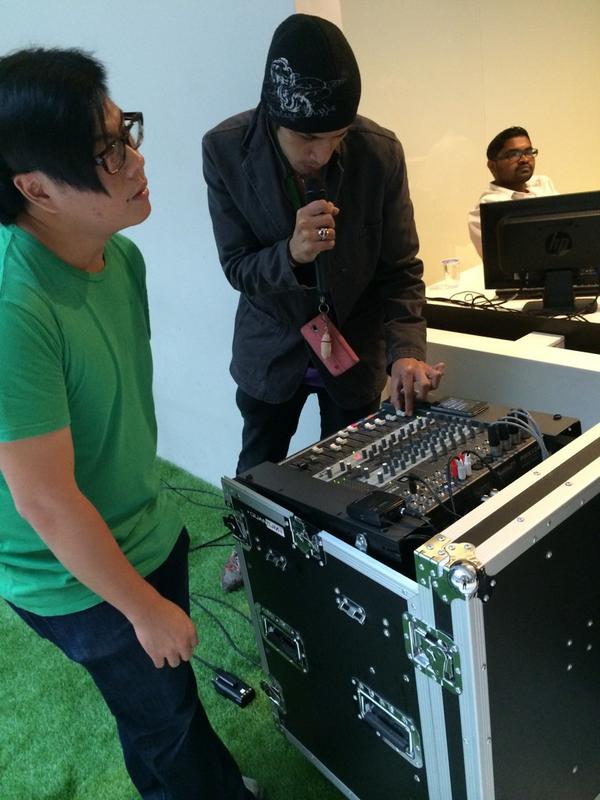 DesignGreenSG tweet picture