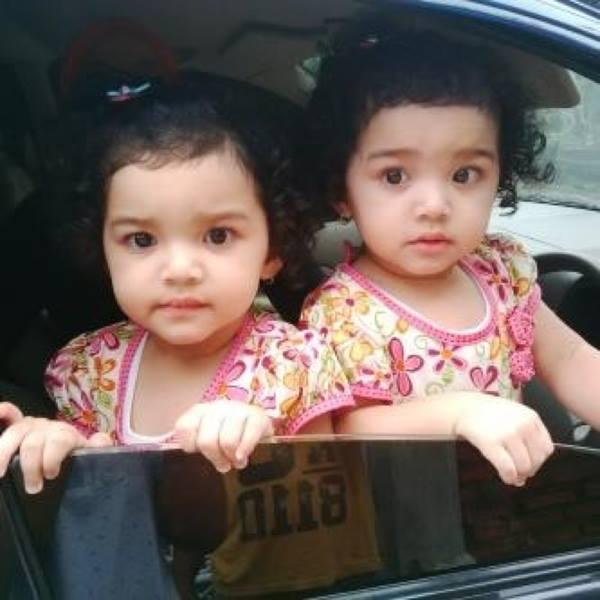 MutiaaUlfa's tweet photo. sikembar Alyka &amp; Alya :) http://t.co/owIhSy4hTX