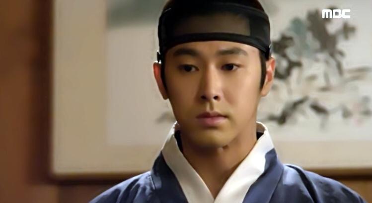 Bwh_iWqCUAAussX.jpg:large