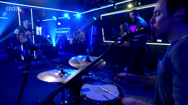 missandi0623's tweet photo. "@SonyMusicUK: WOW- loving @TheScript in the @BBCR1 #LiveLounge. Listen here: http://t.co/cSIkfIw79K #R1TheScript http://t.co/fx26eetbsp"