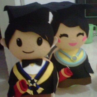 KadoHandMade's tweet photo. Lampu Benang Karakter Wisuda | Bisa request karakter kesukaanmu | SMS/WA 082225538675 pin:26923ED2 http://t.co/j9IAyEGAmu
