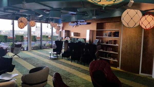 RossySheil's tweet photo. Hanging out @GoogleUK #googlegreen http://t.co/Yv0JqXOB95