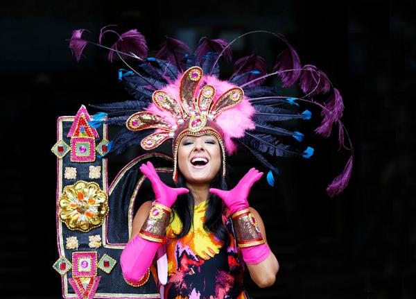 discoverirl's tweet photo. #Dublin unleashes an explosion of festivals #DublinFestivalSeason. Plan ur festival trip here: http://t.co/nNPgYauZGj http://t.co/qrbjqjfMHV