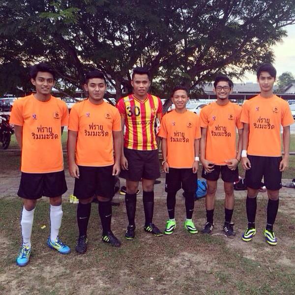 AriFikriPk's tweet photo. First game First win , @PompadourFC ( 3 )  Vs @VictoryUnited_ ( 0 ) at TM field, @MSUleague http://t.co/abuNwKPND6