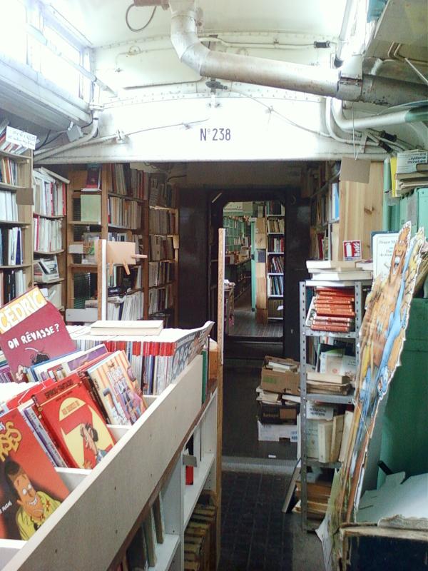 Foyles's tweet photo. RT @sarasheridan: This bookshop in an old train looks gorgeous https://t.co/GjOVtKB3bV found via @Lit_books