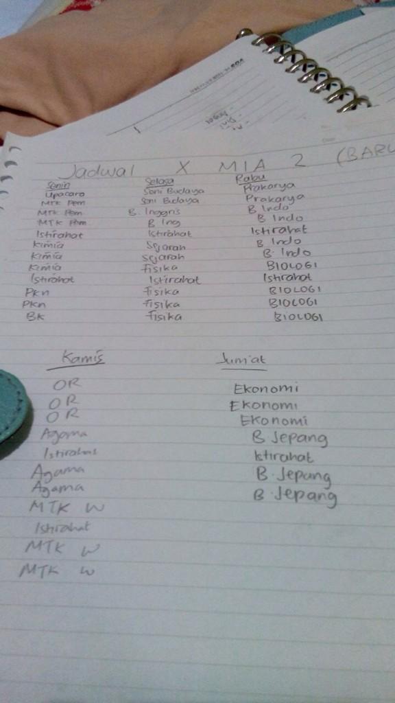65XMIA2's tweet photo. Buat yg belom punya jadwal guyyyzzzz!!! Jangan lupa di save yah http://t.co/qqnhmNnh23