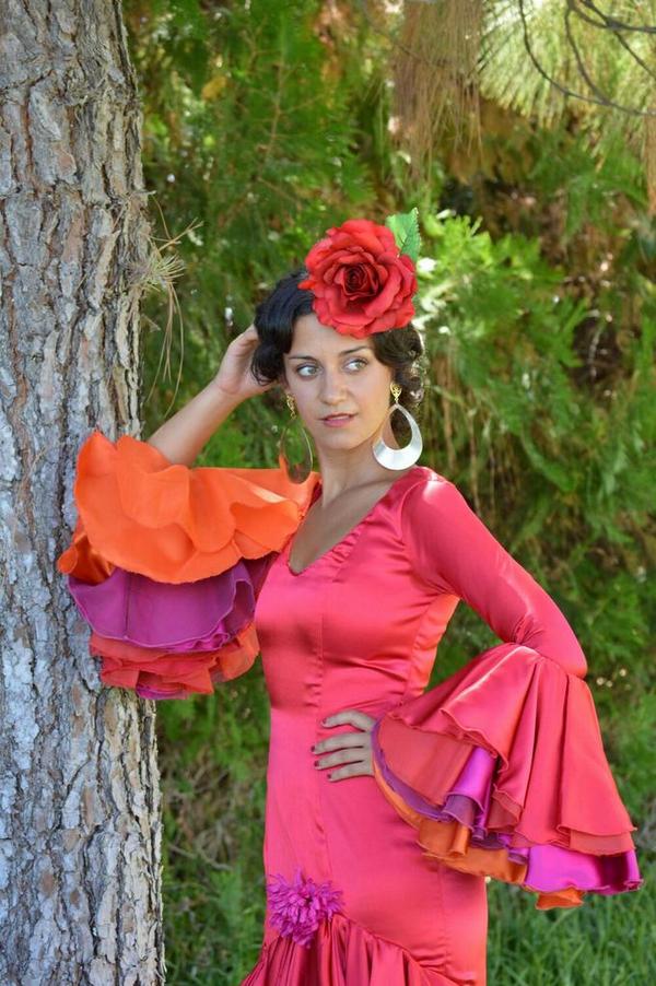AngelaMDesigner's tweet photo. @Moda_Andaluza Editorial de moda para @AngelaMDesigner En la finca la fuerlonguilla http://t.co/sTiiqNamJP