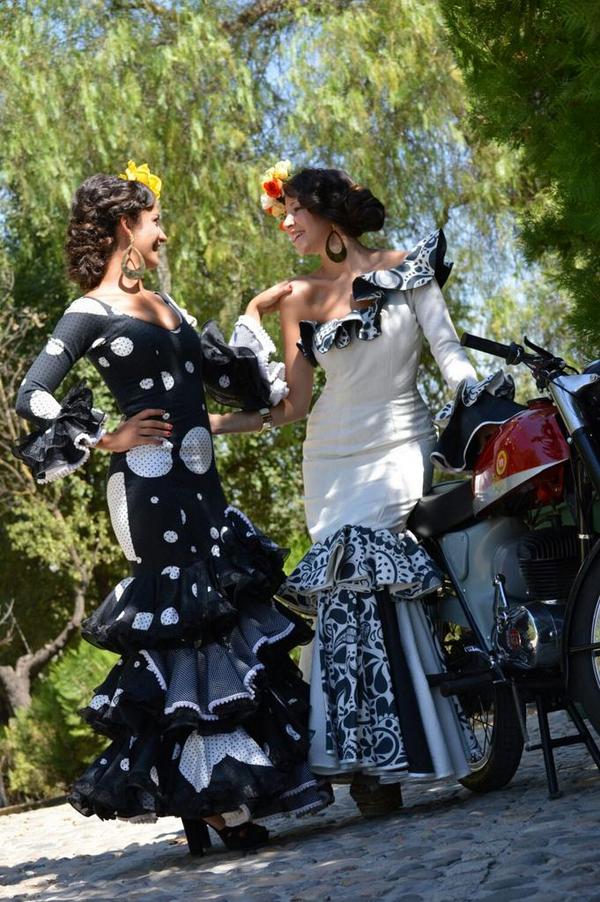 <a href="/Moda_Andaluza/">Moda Andaluza</a> Editorial de moda para <a href="/AngelaMDesigner/">ANGELA MORENO</a> En la finca la fuerlonguilla