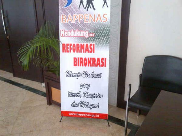 Contoh banner : BAPENAS mendukung reformasi birokrasi.  <a href="/ridwankamil/">Ridwan Kamil</a> <a href="/OdedMD/">Oded Muhamad Danial</a> <a href="/yossiirianto/">Yossi Irianto</a> @bkdkotabandung